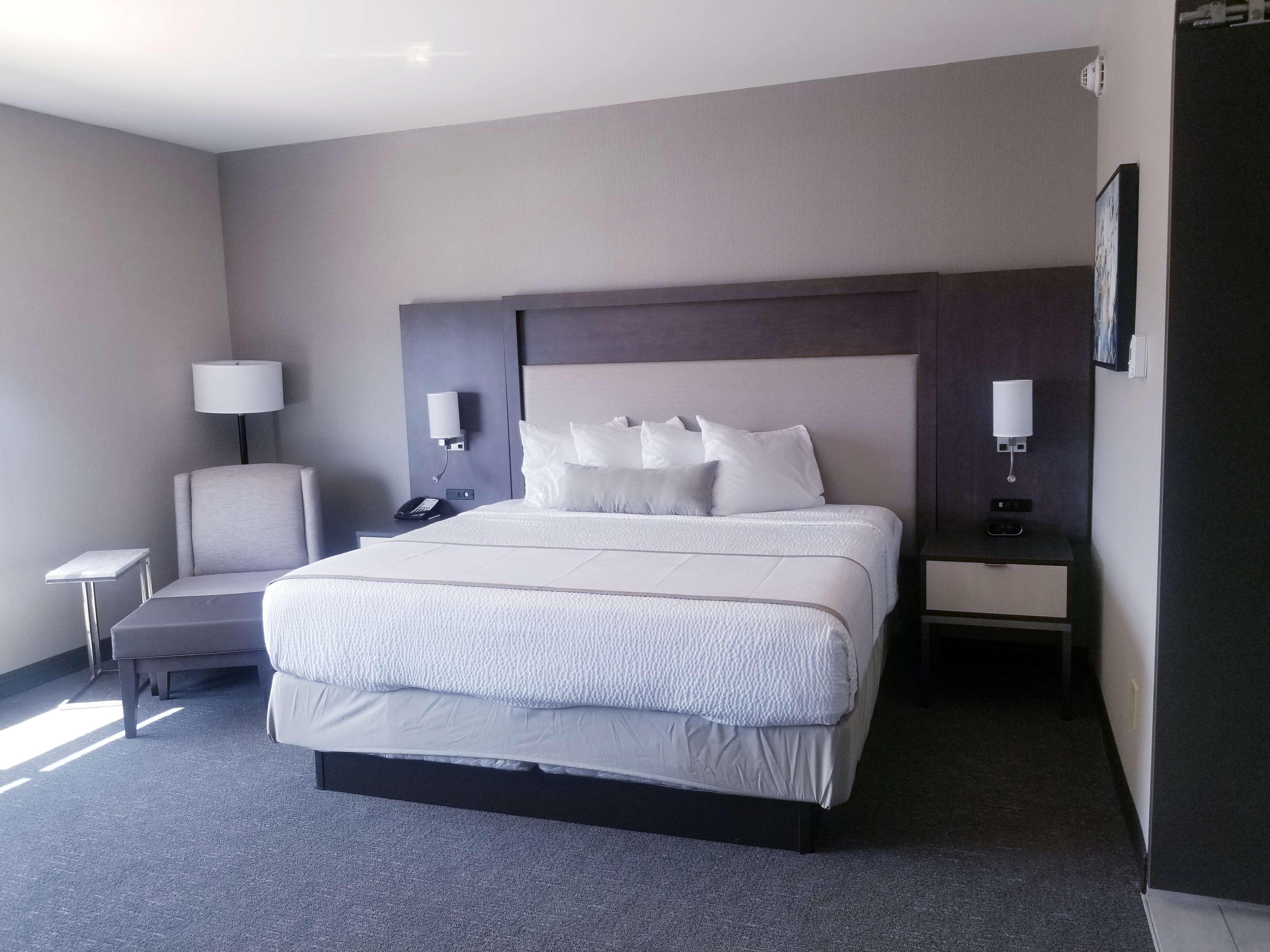 Best Western Plus Executive Residency Rigby'S Water World Hotel Warner Robins Exterior photo